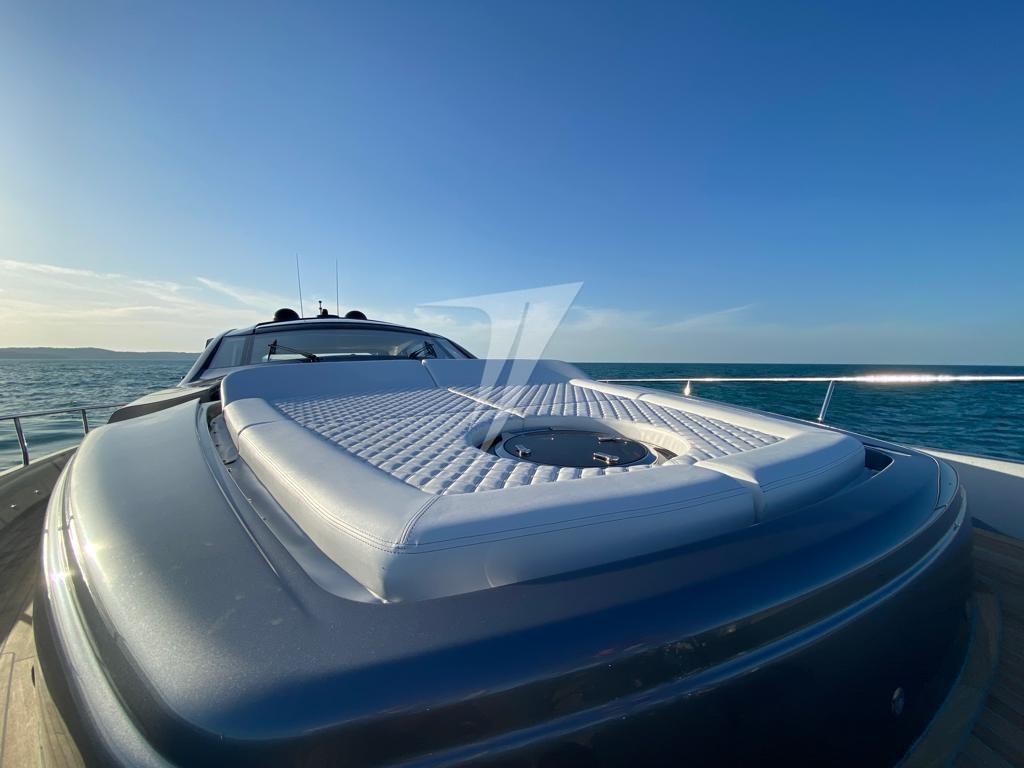 pershing 80