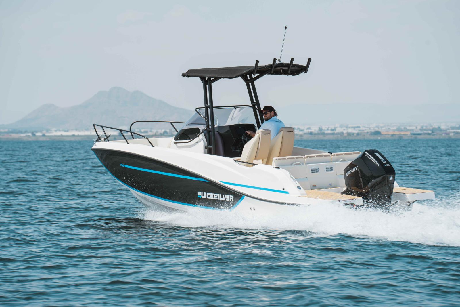 quicksilver 705 open