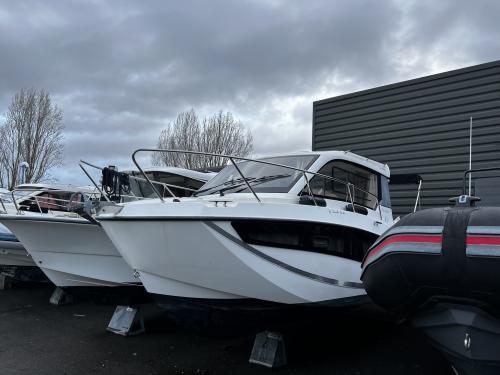 Quicksilver activ 755 weekend