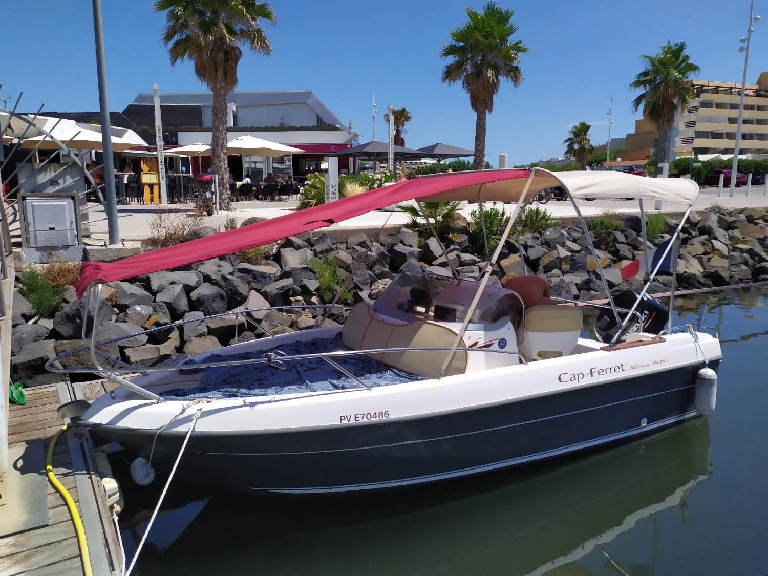 b2 marine Cap Ferret 502 Open