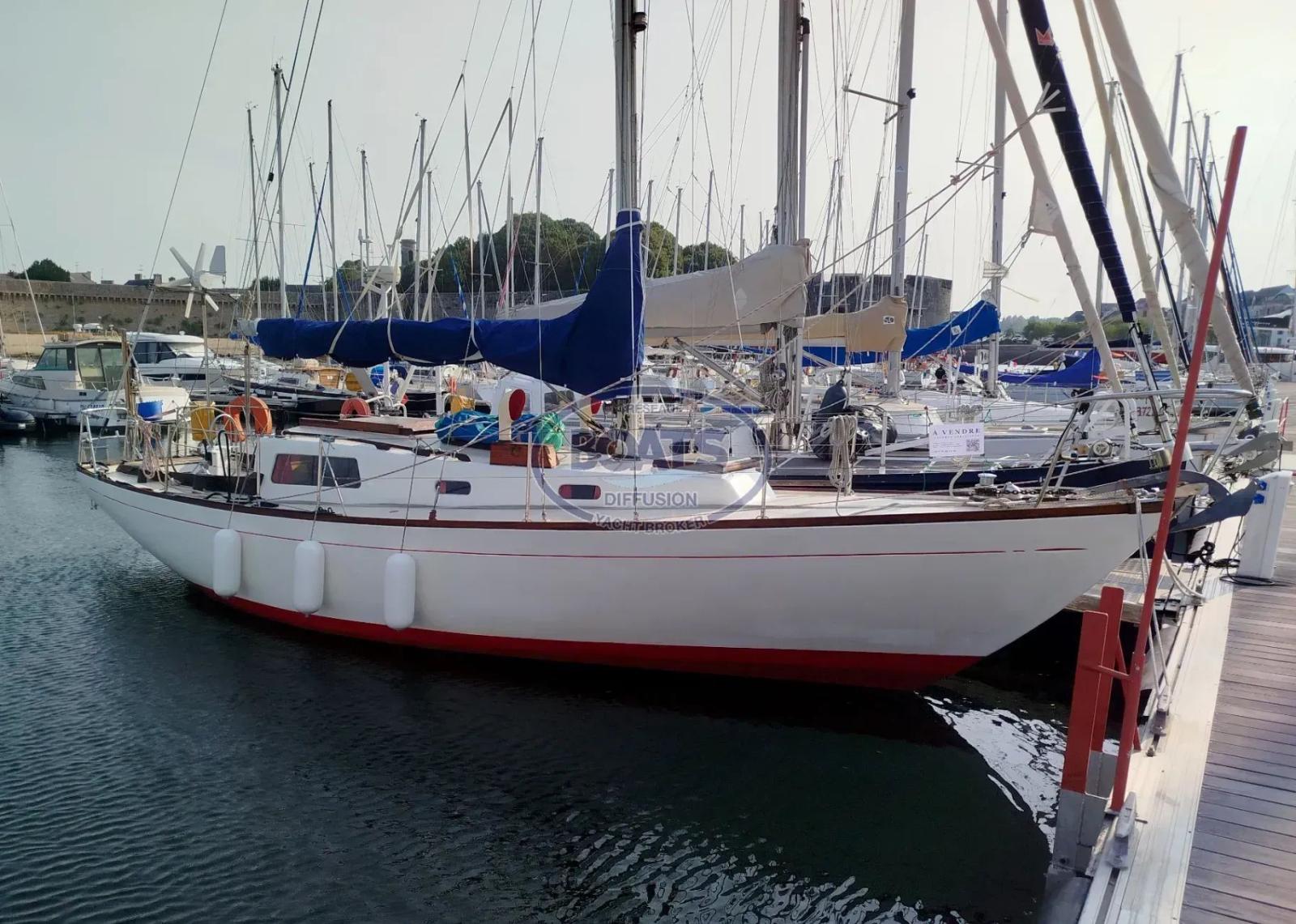 lecomte yachts Medalist 33 mk2