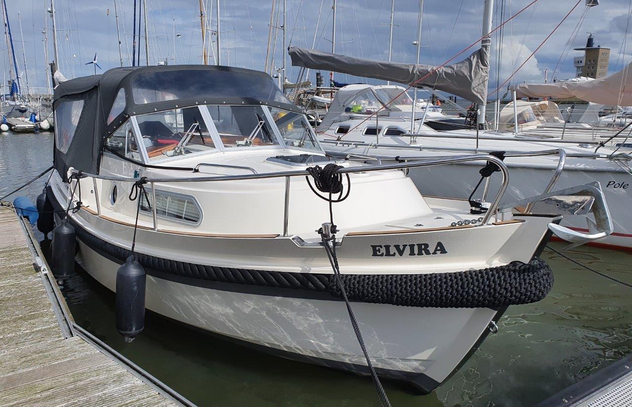 interboat Intercruiser 28 cabrio