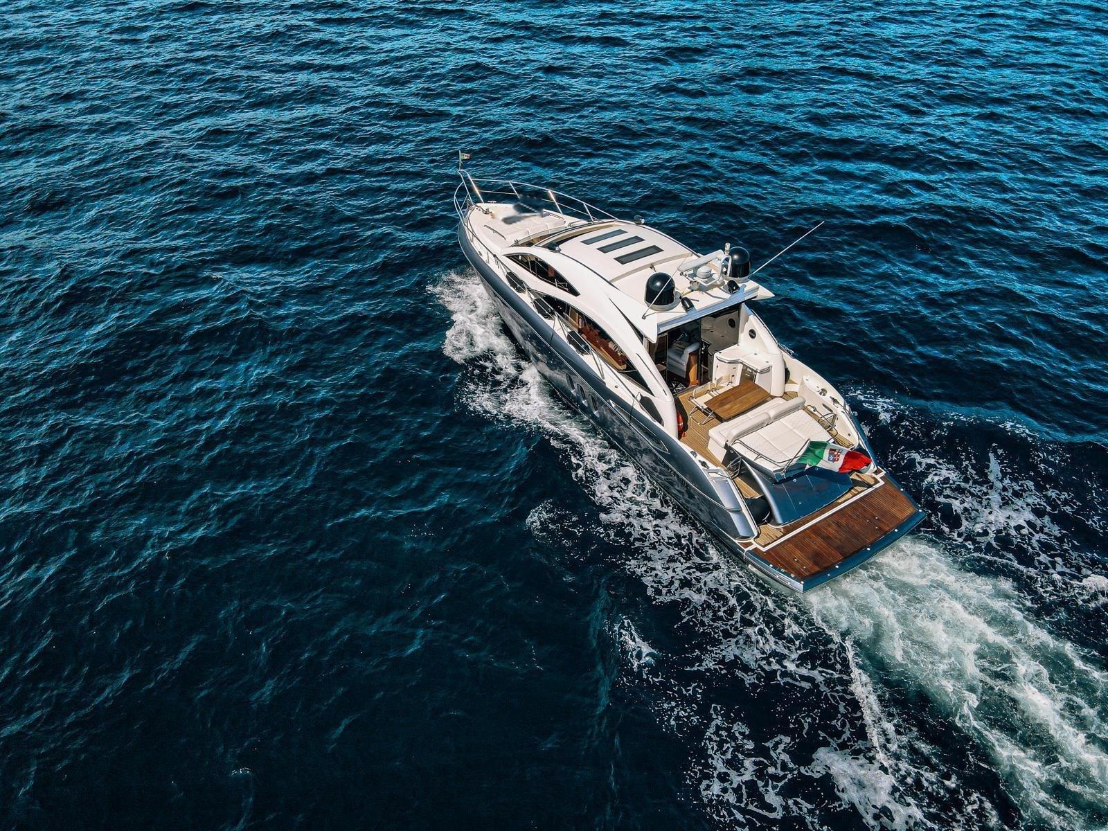 sunseeker Predator 52
