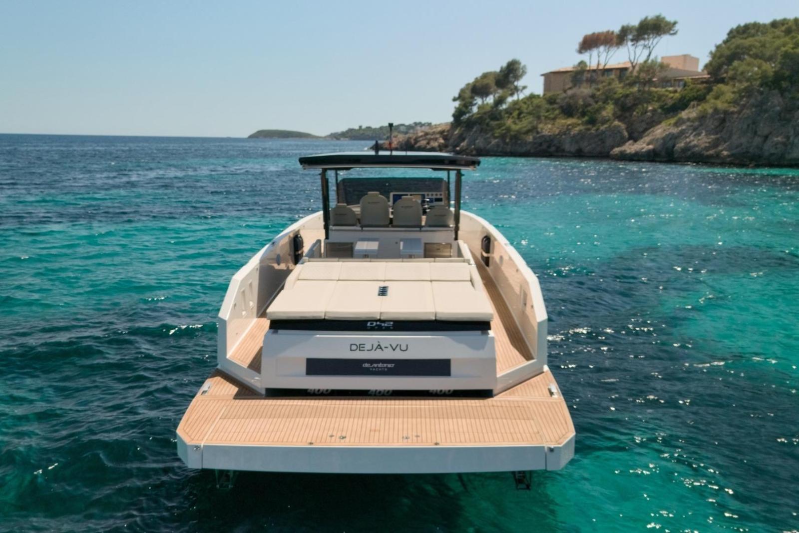de antonio yachts D42 open
