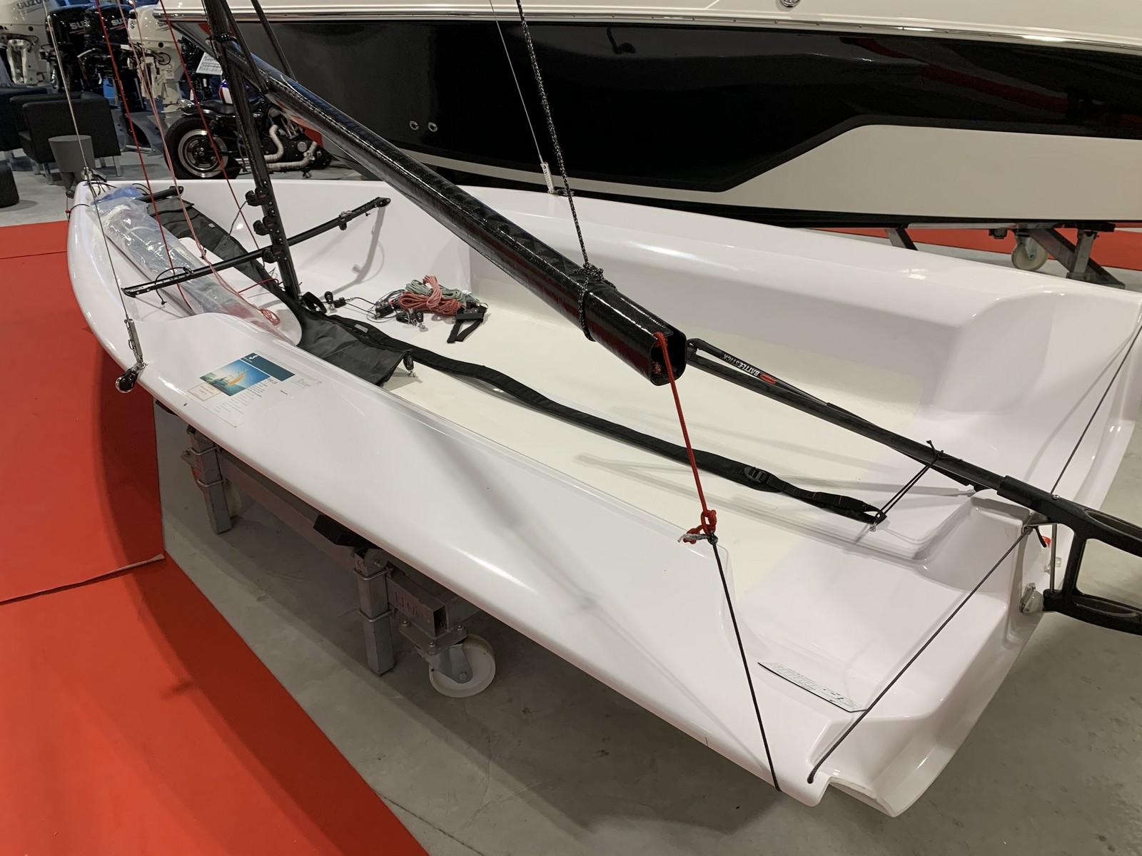 beneteau First 14