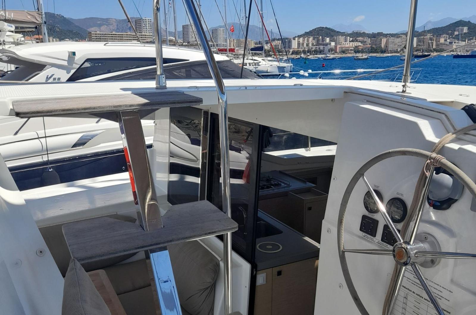 fountaine pajot Lucia 40