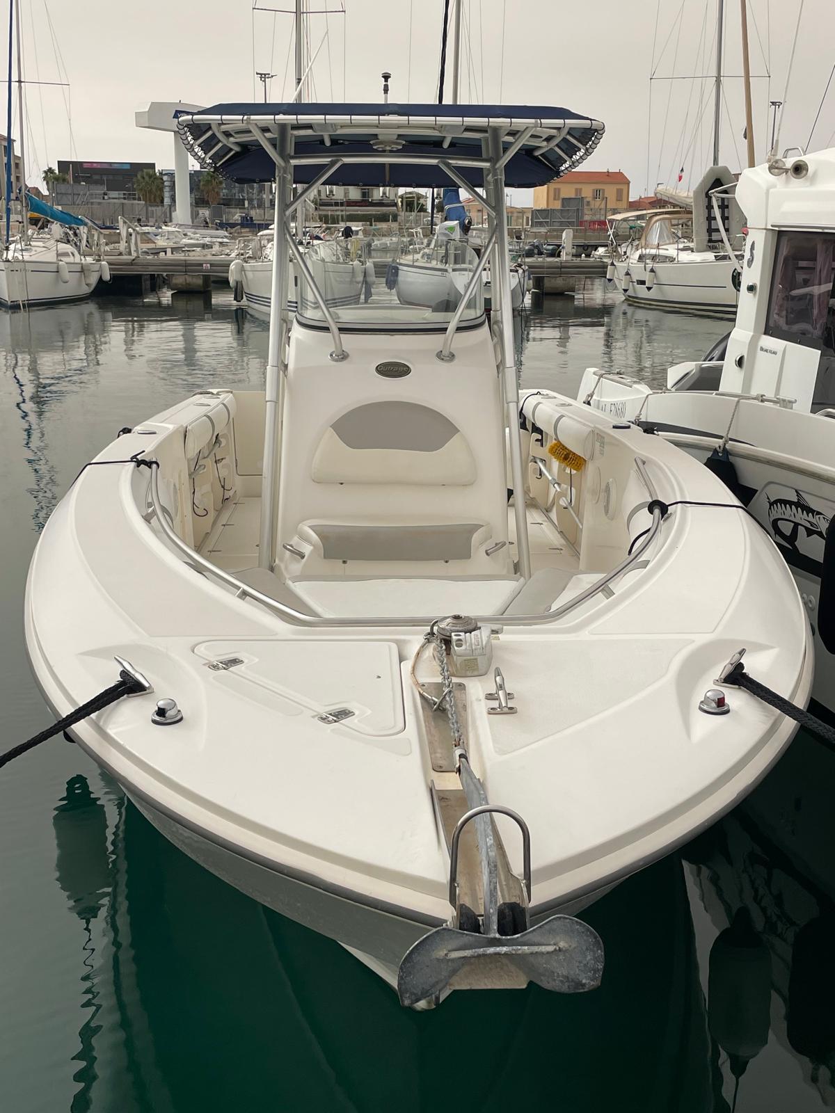 boston whaler 270 outrage