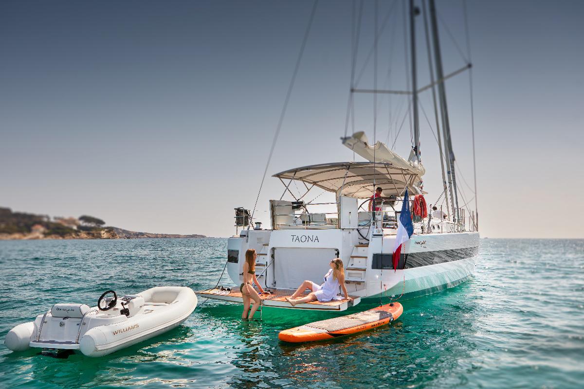 beneteau Oceanis 62'