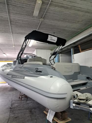 Ranieri international cayman 28 executive