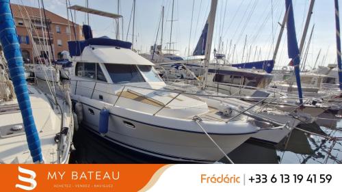 Beneteau antares 10.80