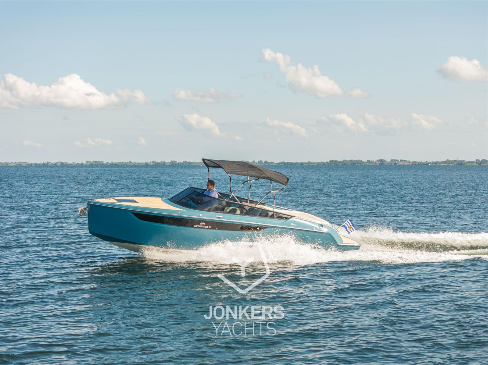 cranchi E26 classic