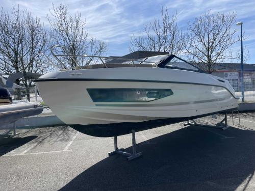 quicksilver Quicksilver activ 755 cruiser