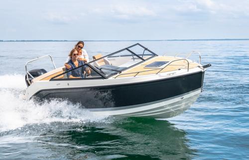 quicksilver Activ 605 cruiser