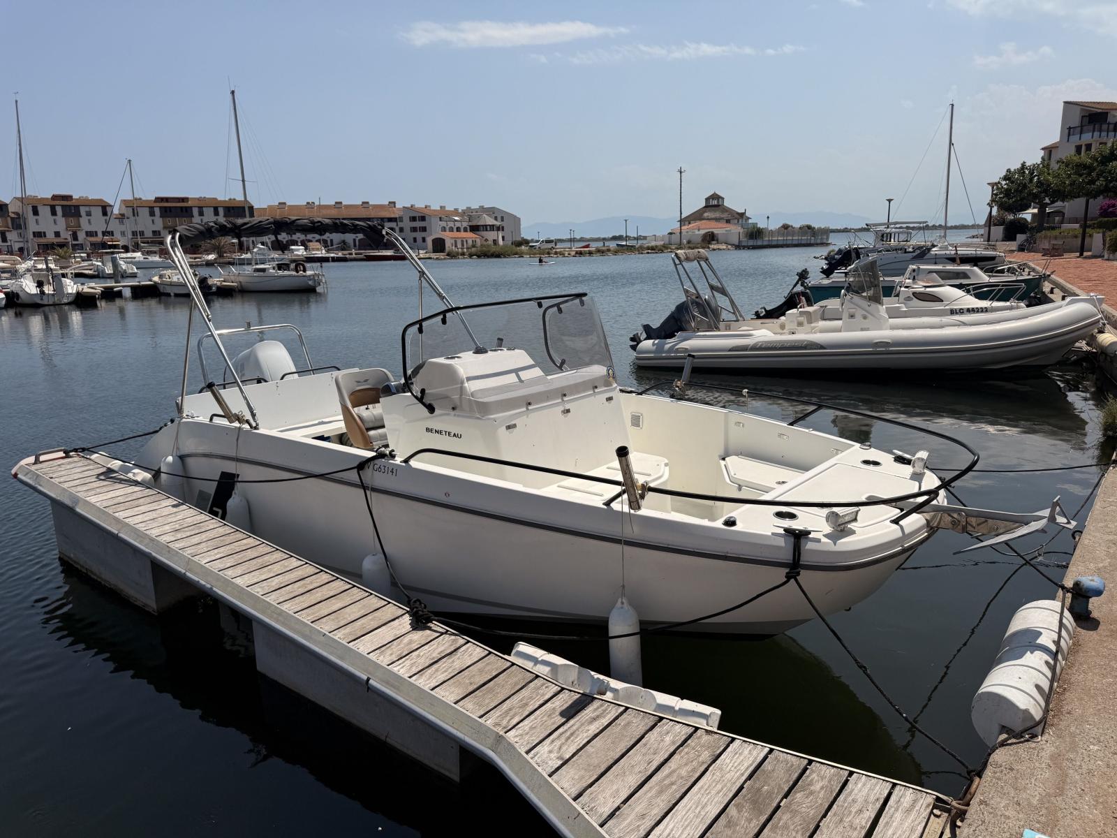 beneteau Flyer 7 spacedeck