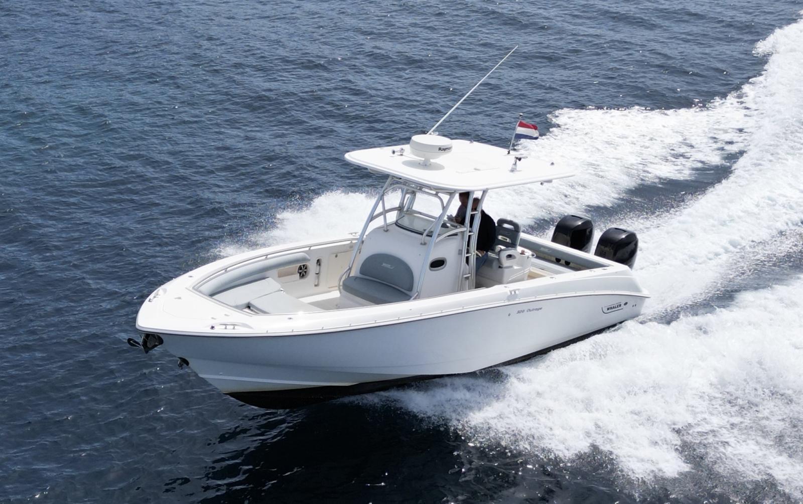 boston whaler 320 outrage - 2x mercury verado 250