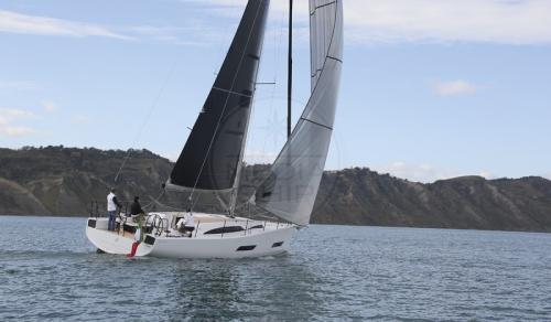 Eleva yachts the fortytwo