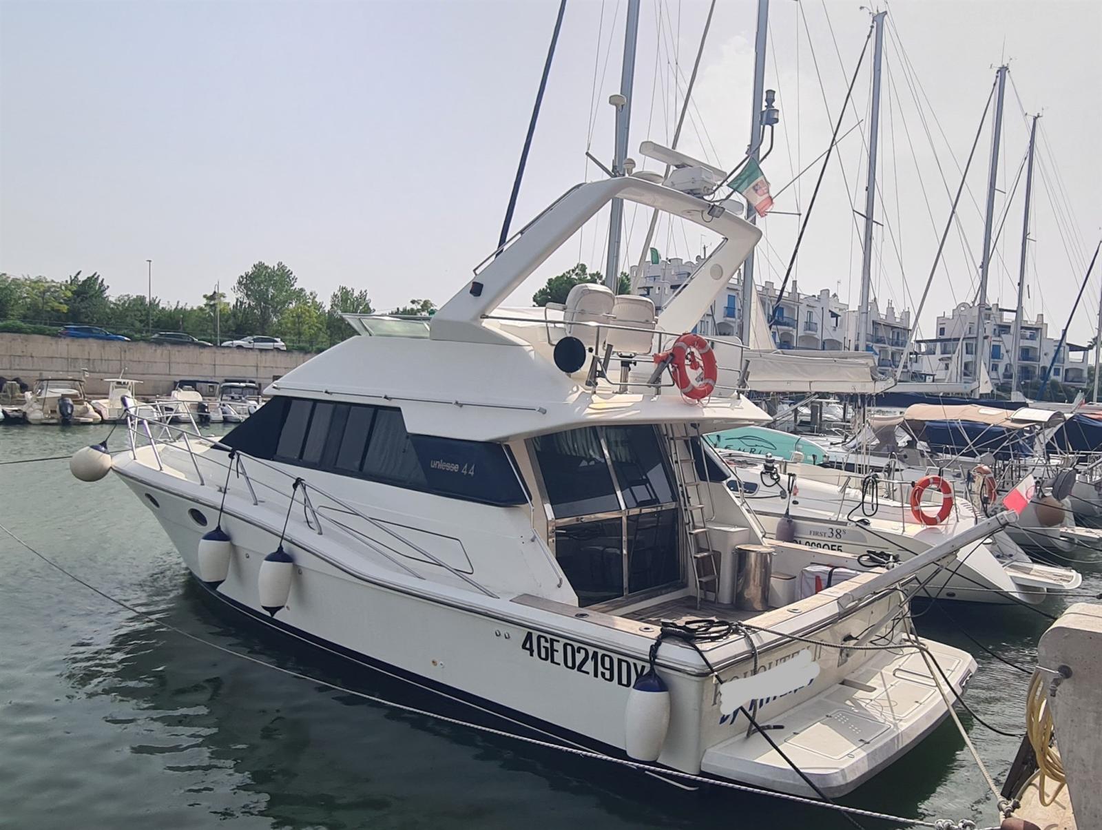 uniesse marine Uniesse 44 sc fly