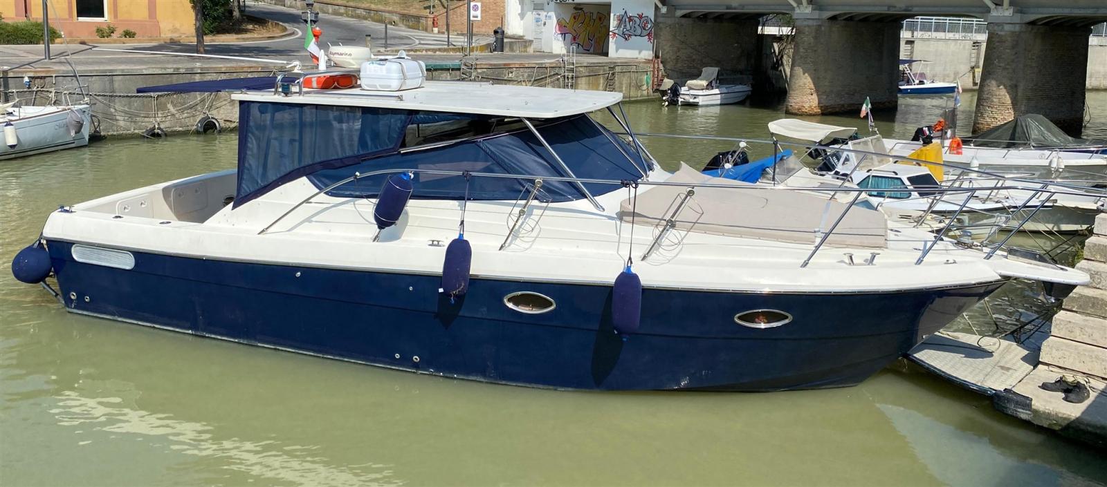 cantiere nautico fm Fm33 hard top
