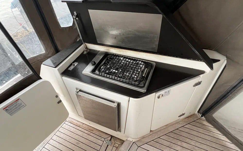 sealine Sealine f 42