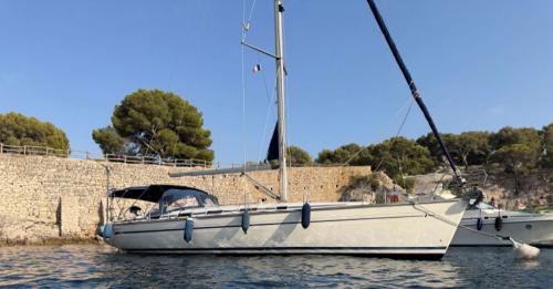 Bavaria yachts 44