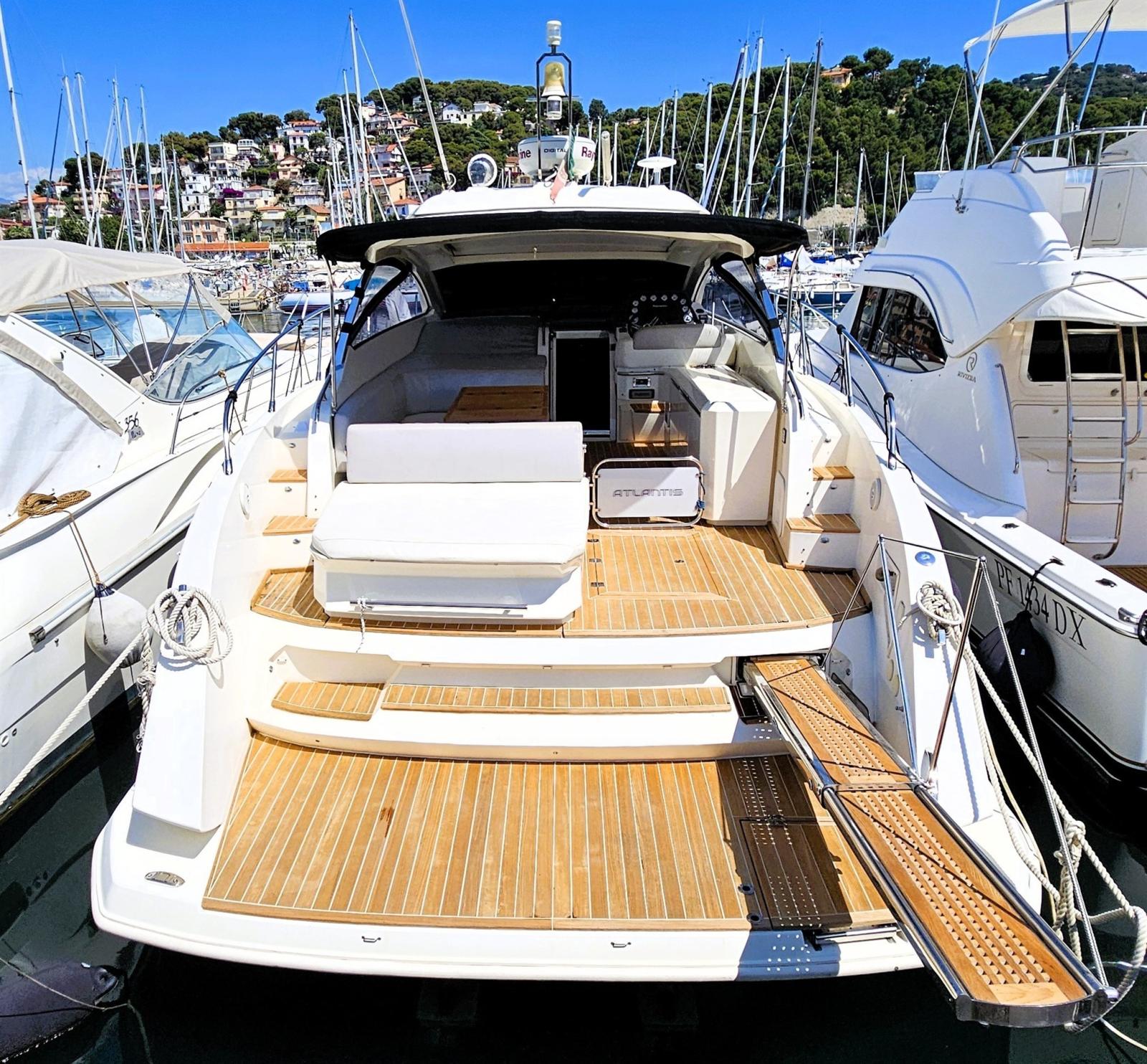 azimut Atlantis 44