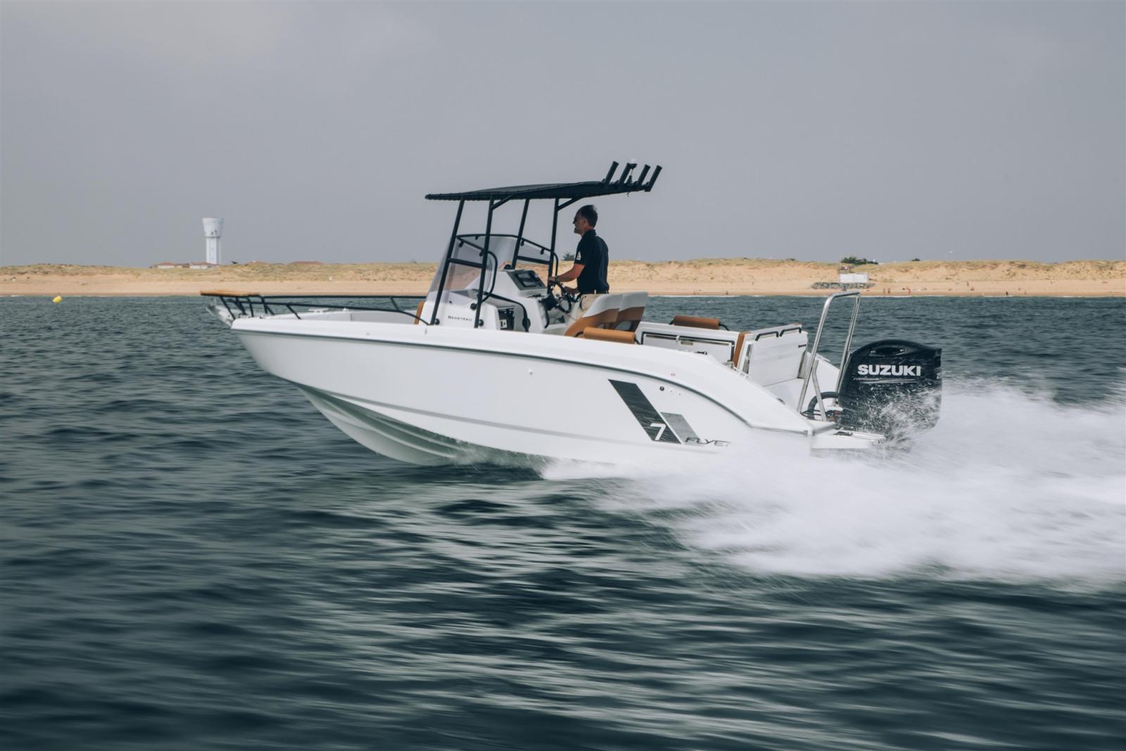 beneteau Flyer 7 spacedeck