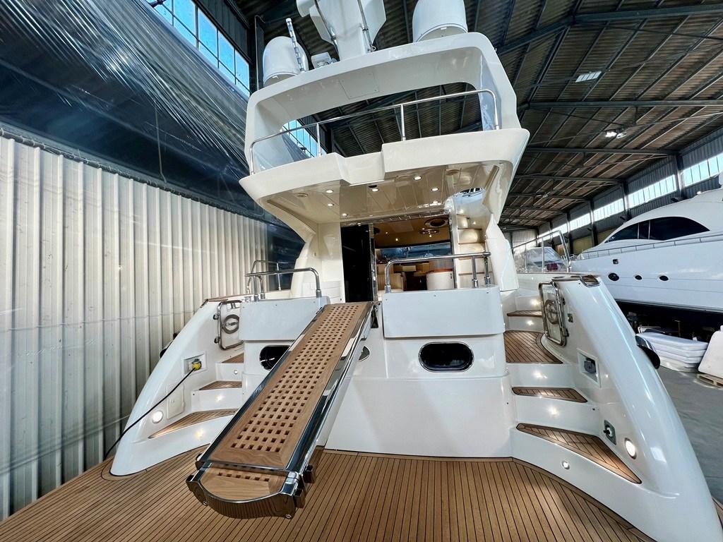 cayman 62 cyber