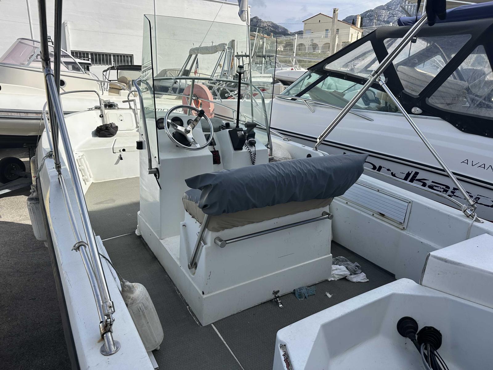 jeanneau Cap camarat 575