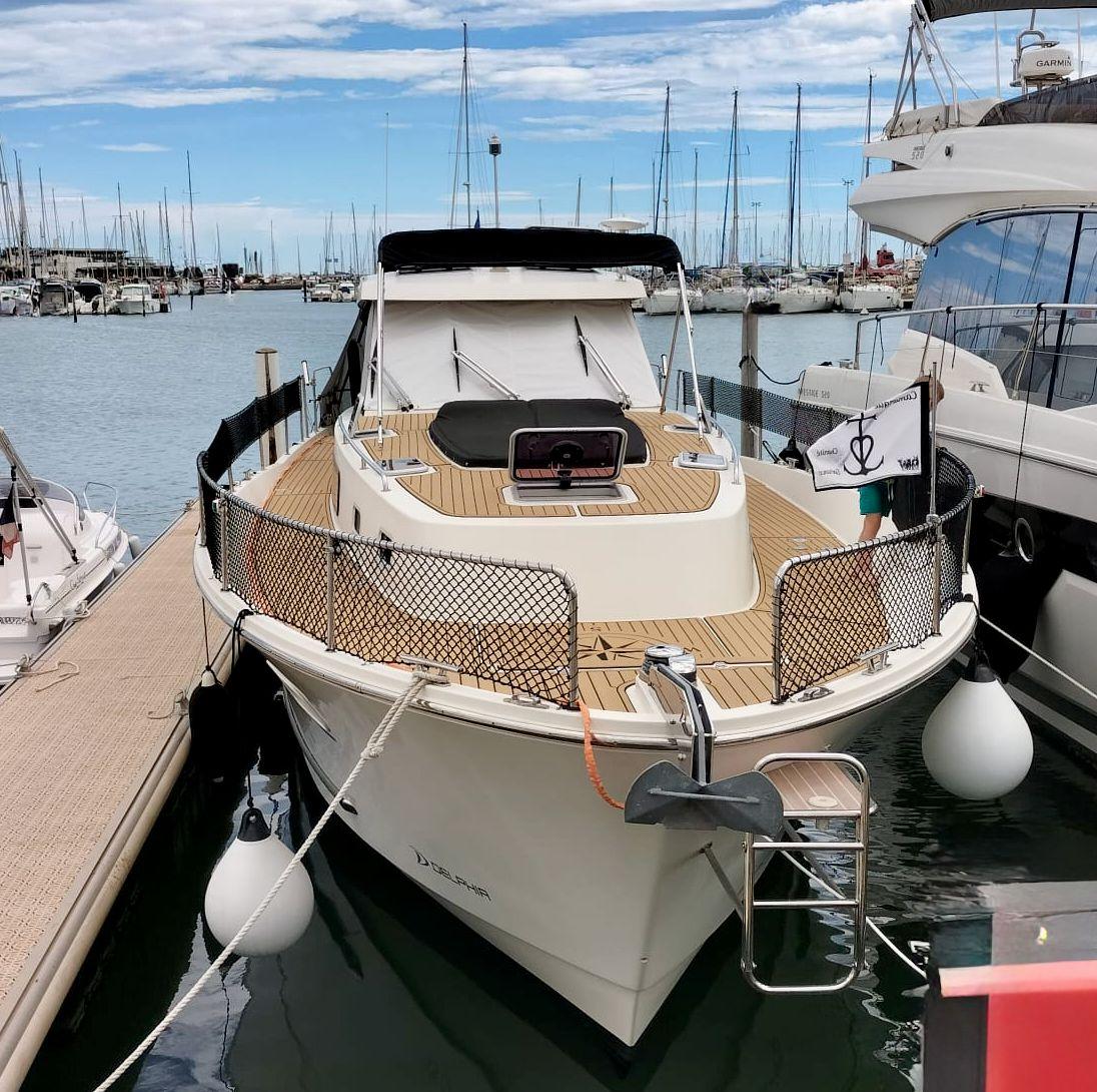 delphia Escape 1350