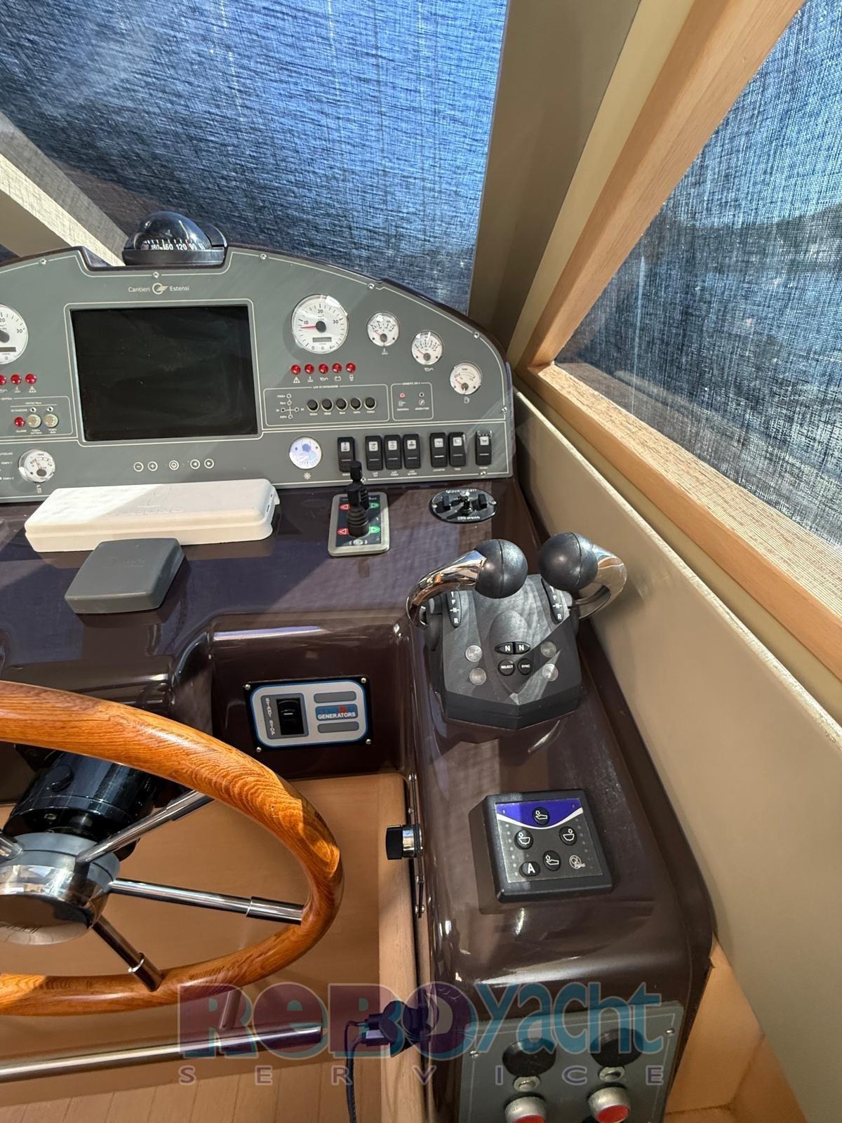 cantieri estensi Goldstar 440 s