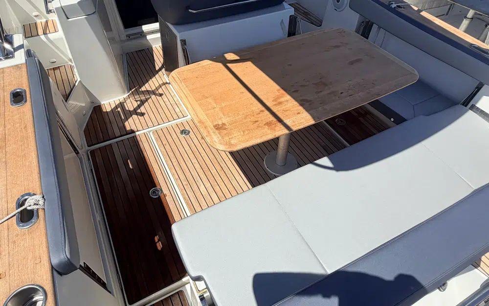 beneteau Flyer 8.8 sundeck