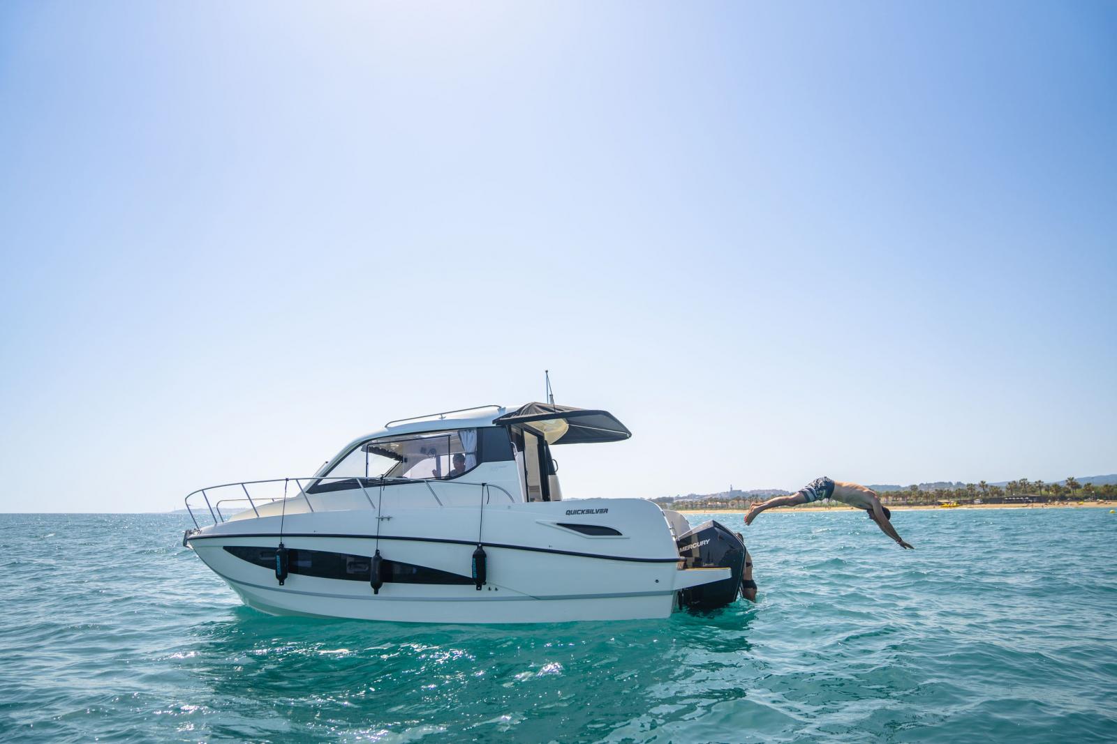 quicksilver Activ 905 weekend