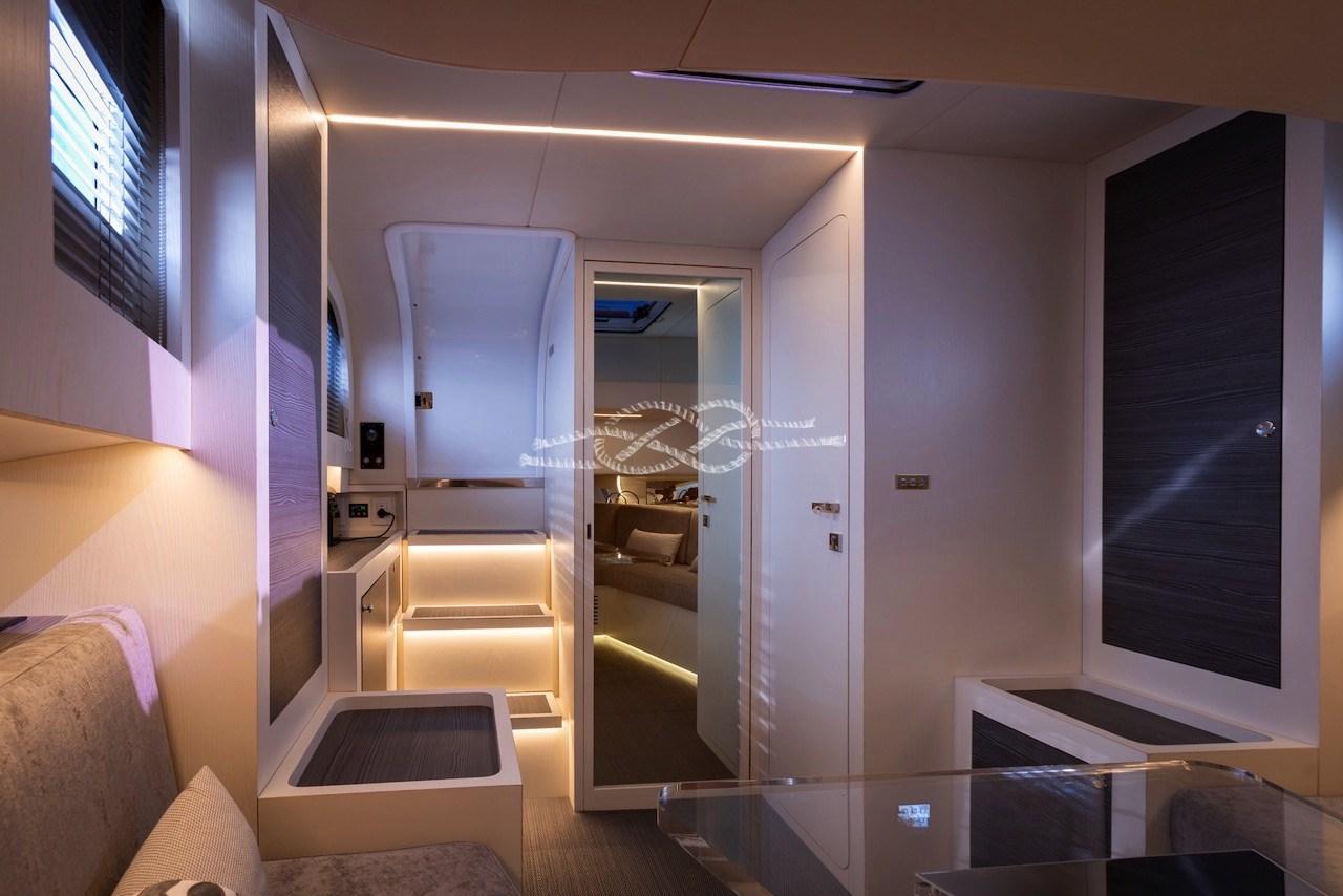 domina 42 walkaround