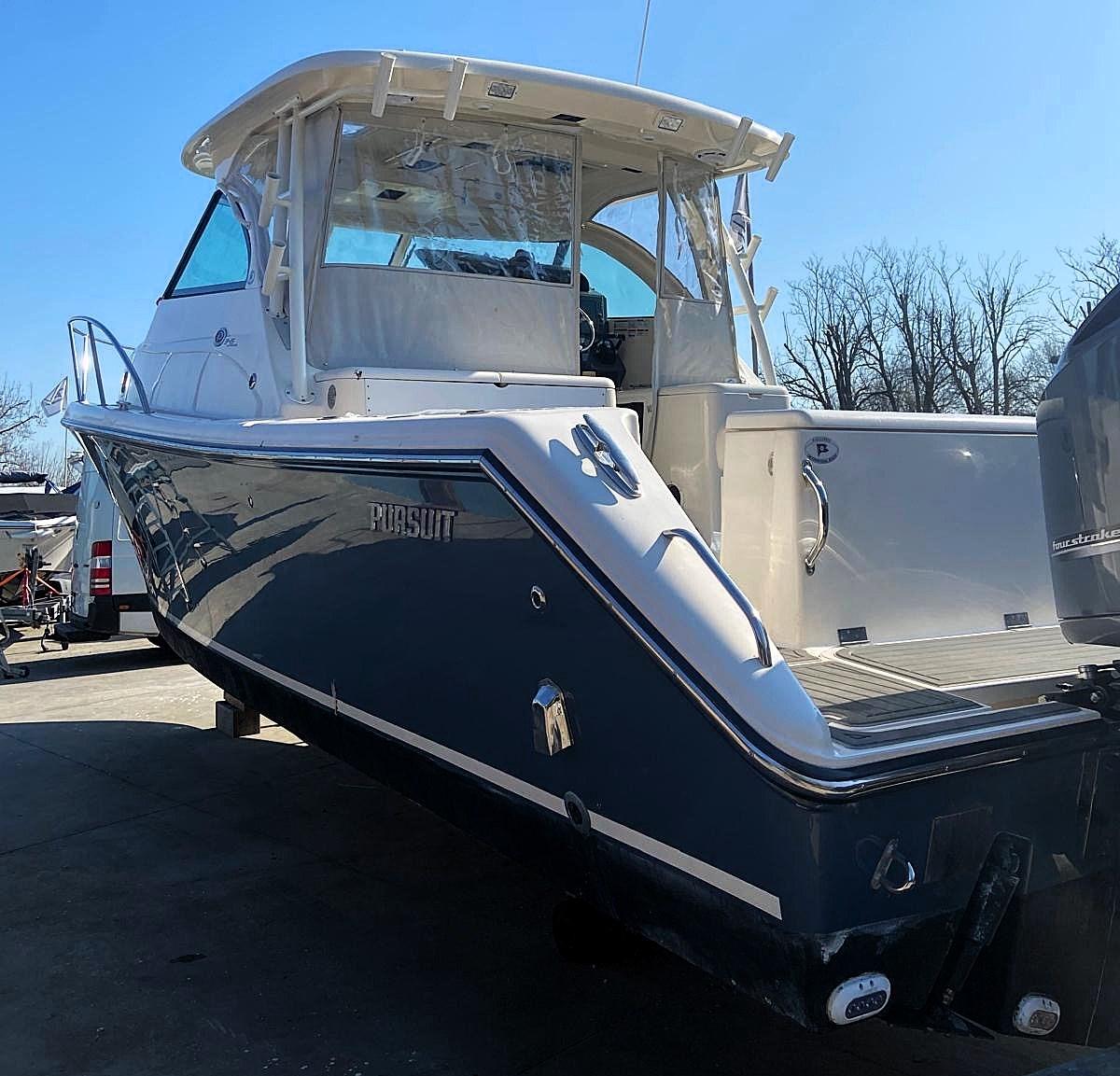 pursuit Os 345 offshore