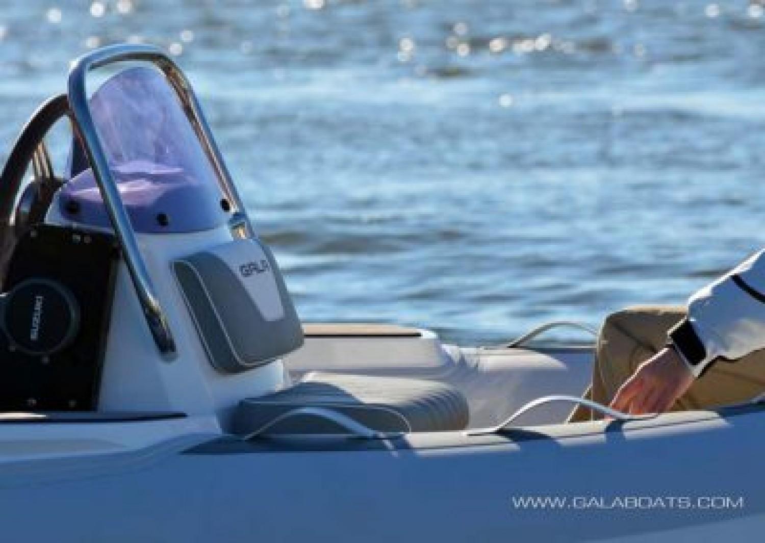gala boats V360h