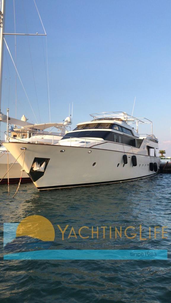 bugari artemio Yacht m 24