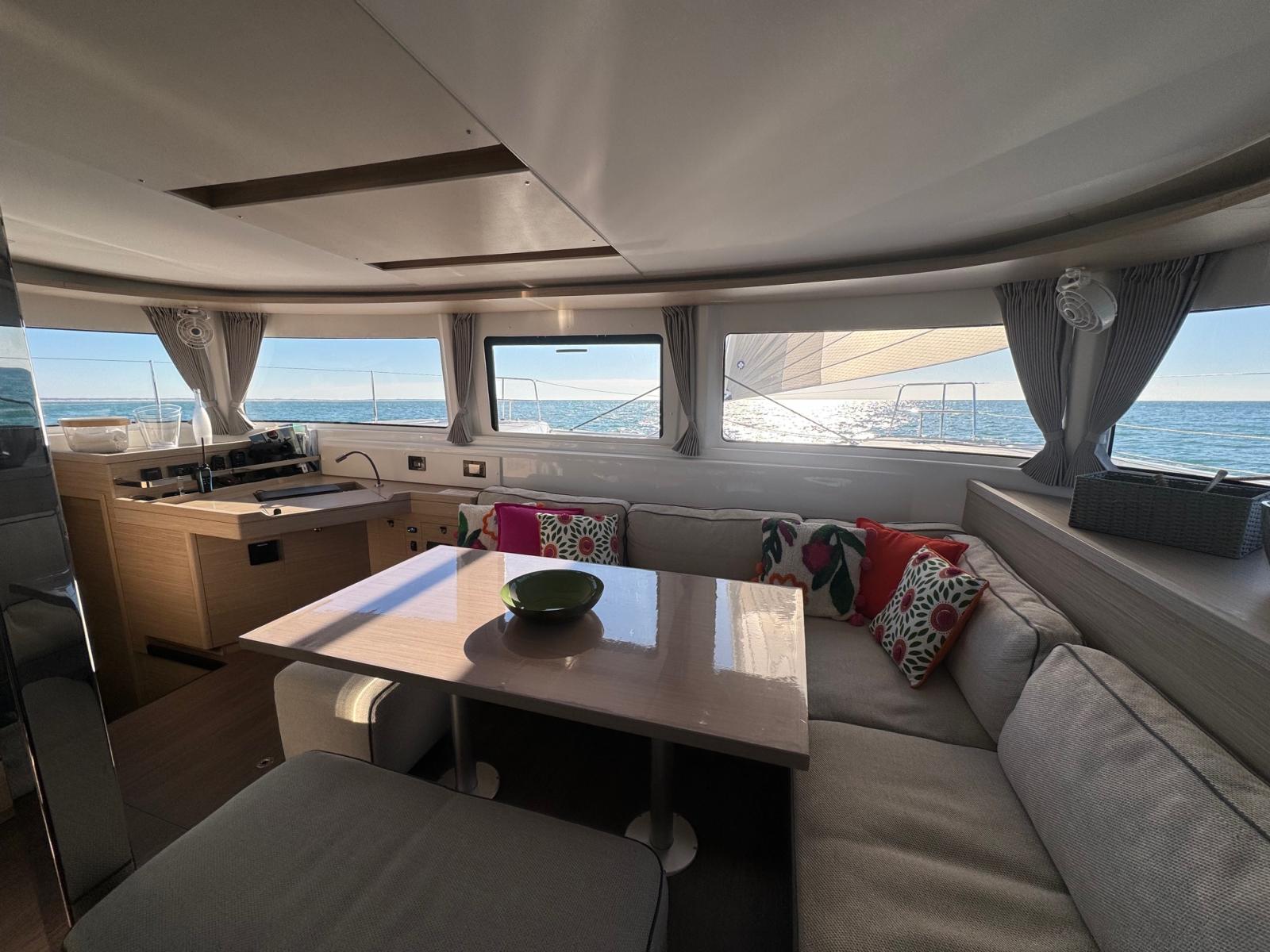 cnb Lagoon 46