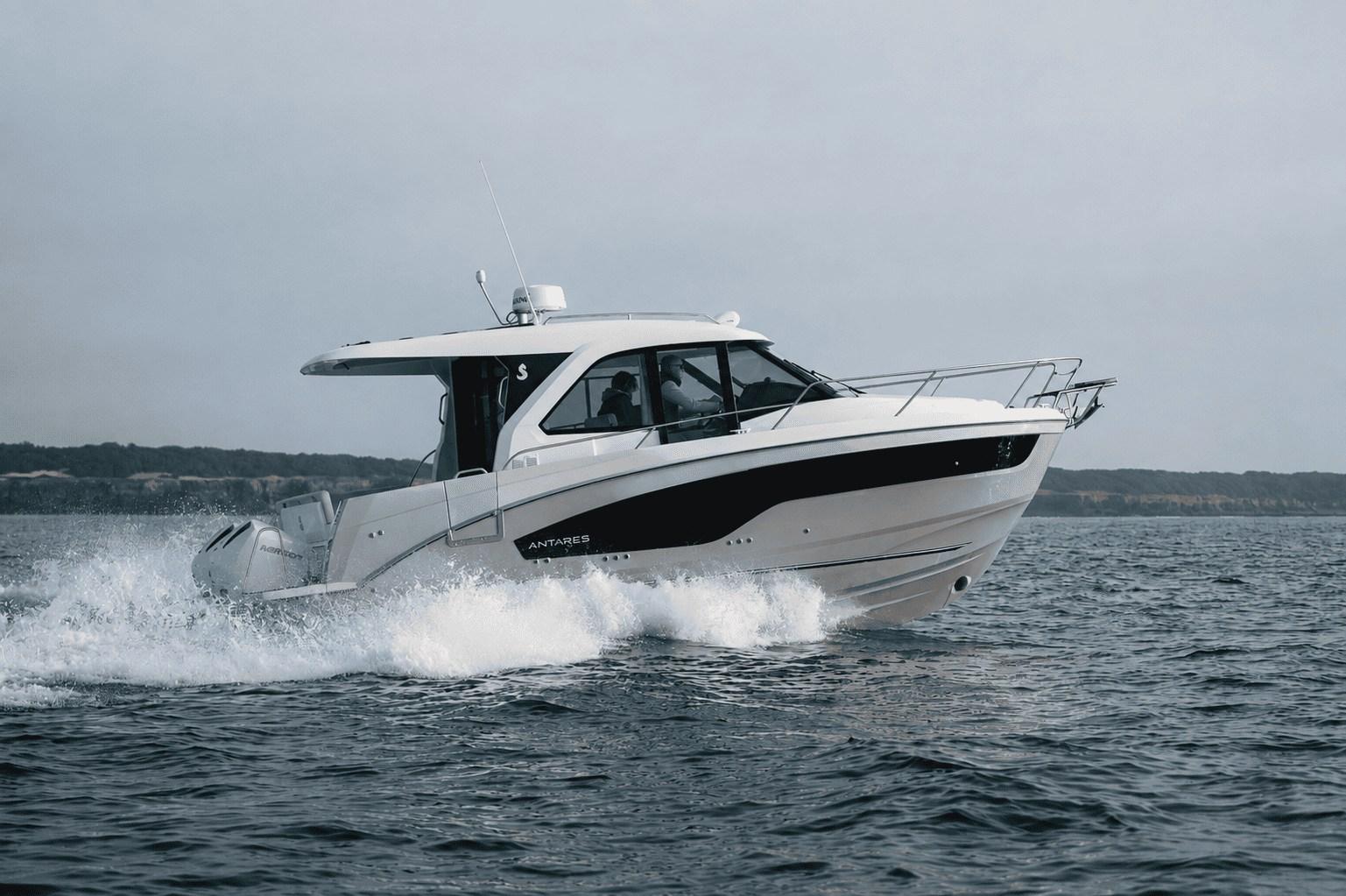 beneteau Antares 9 md.2025