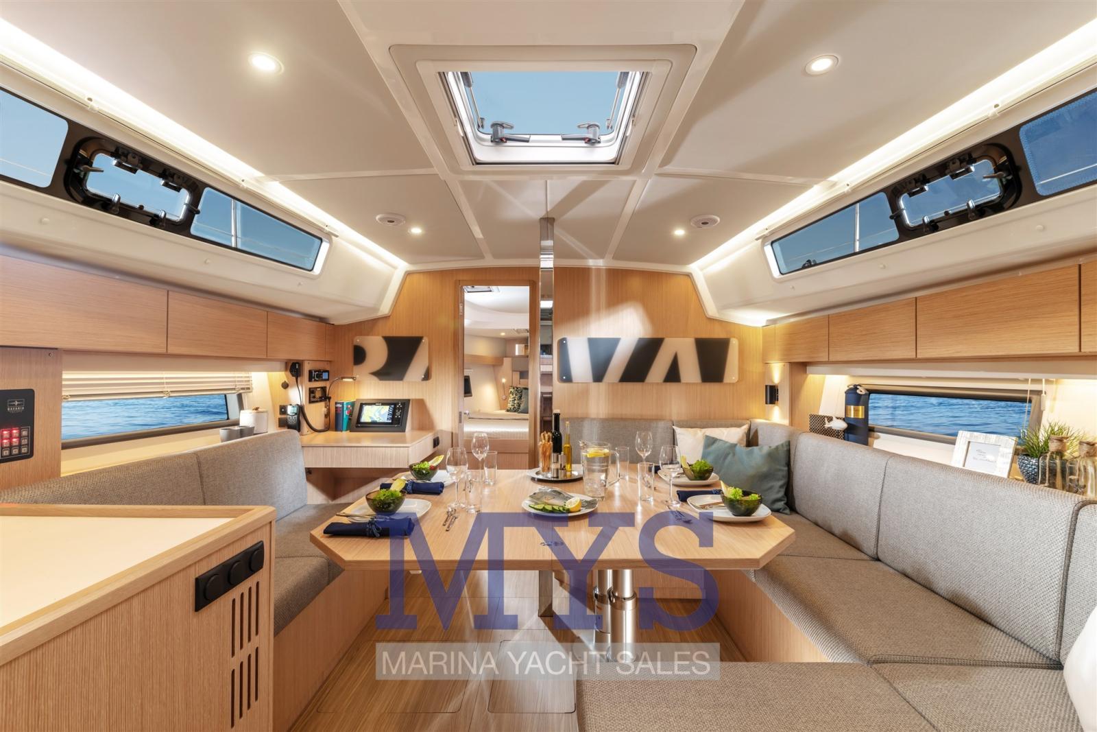 bavaria yachts C42