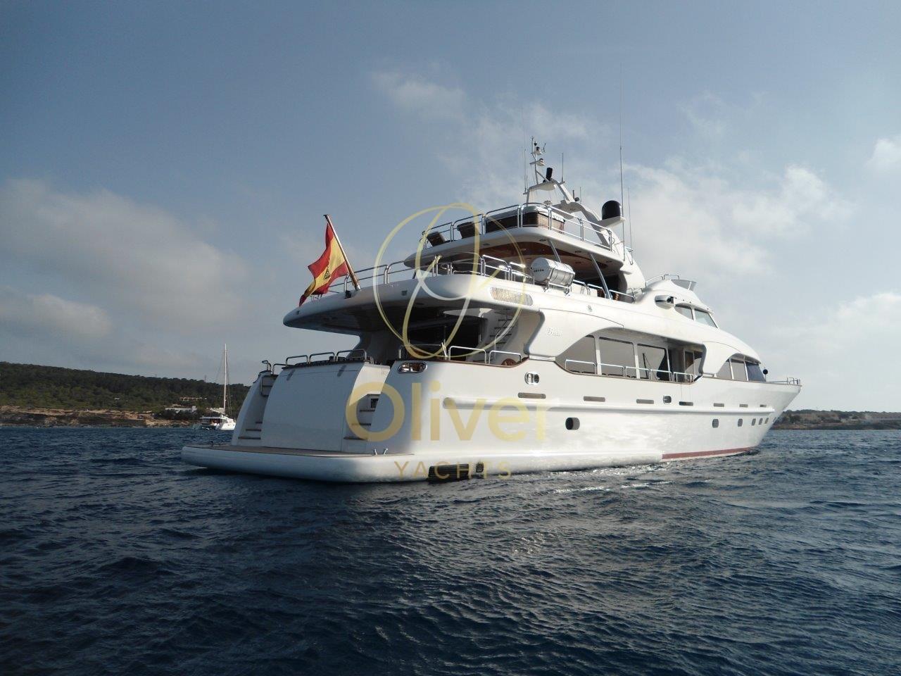 benetti 100 tradition