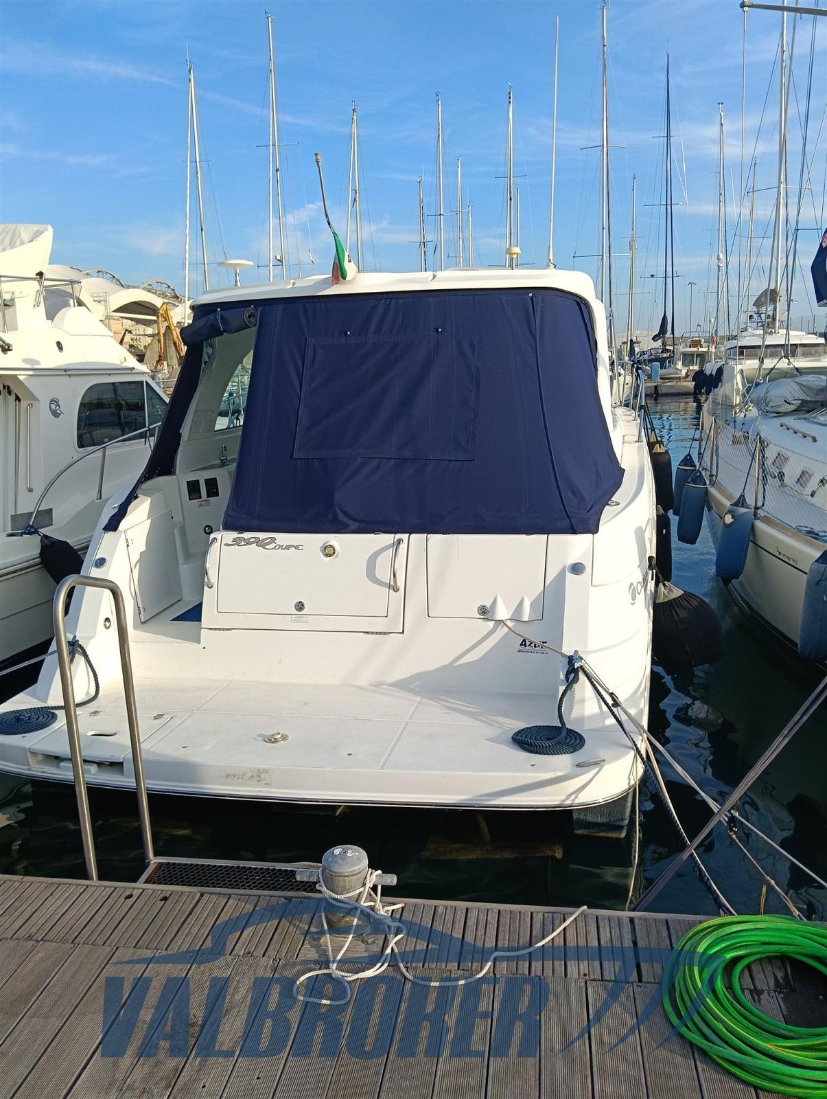 cruisers yachts 390 sc