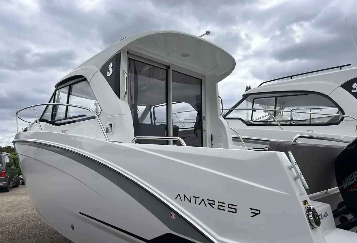 beneteau Antares 7