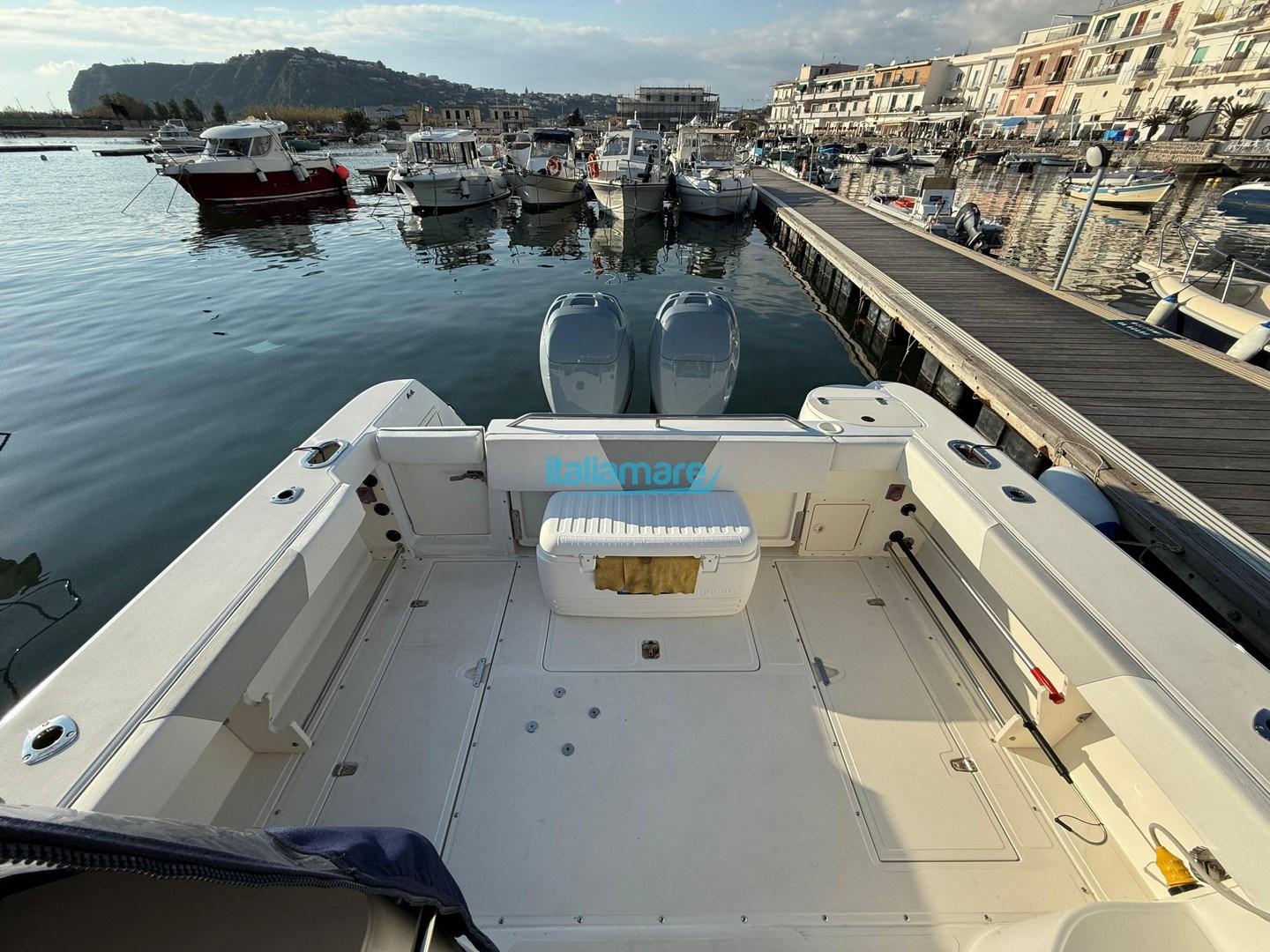 boston whaler 28 conquest