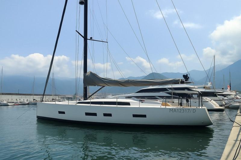 solaris yachts Solaris 58