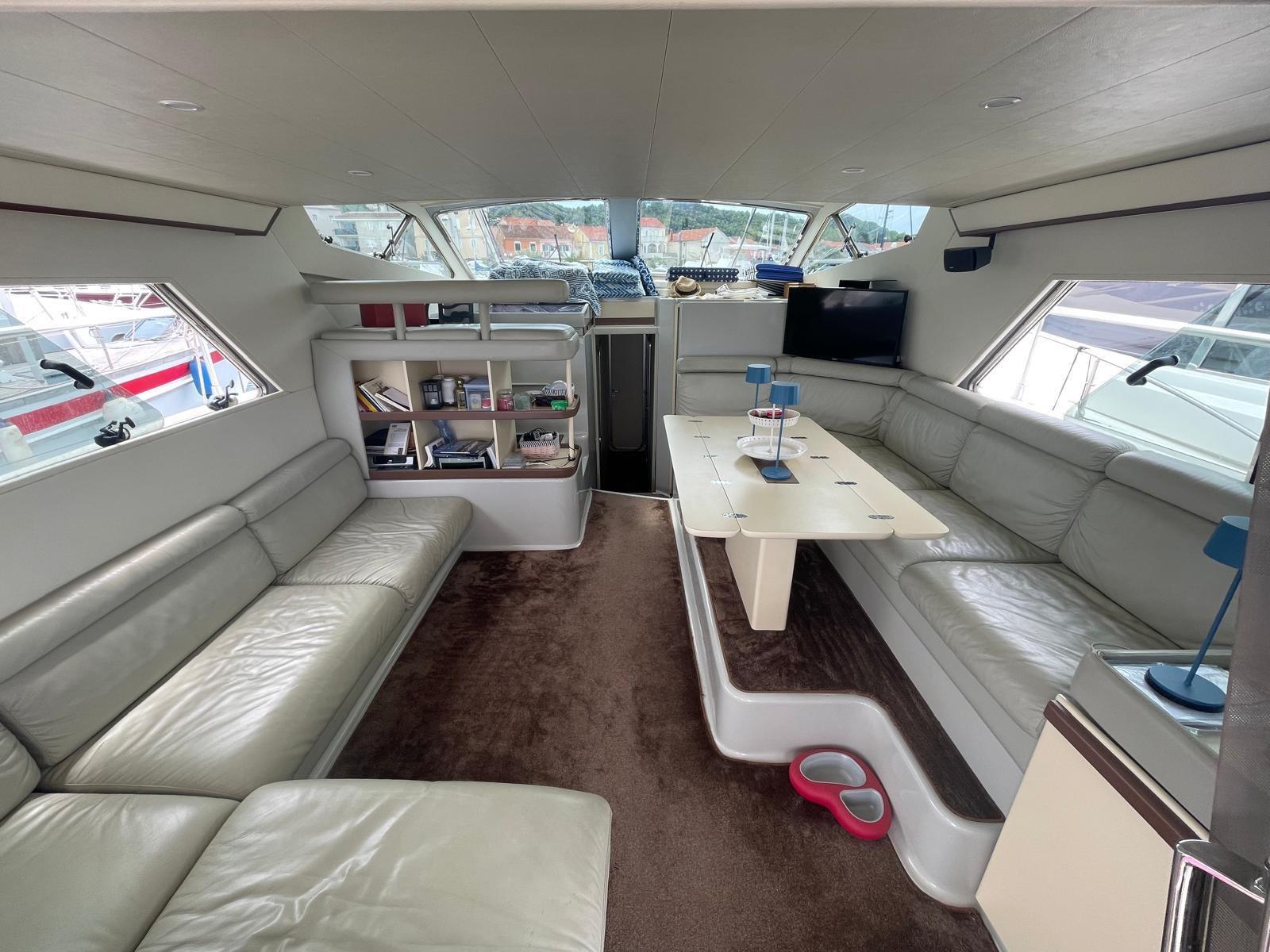 ferretti yachts Altura 46/49