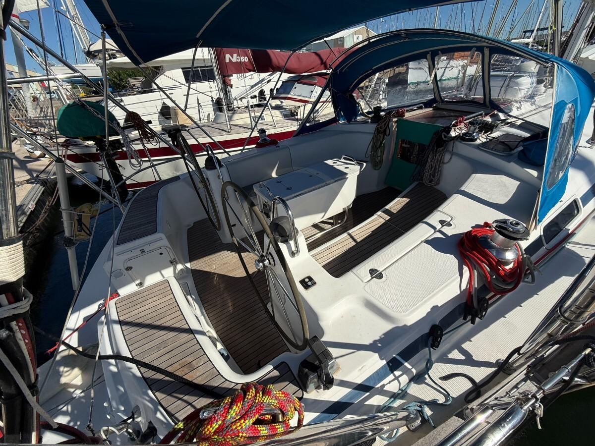 bavaria yachts 44