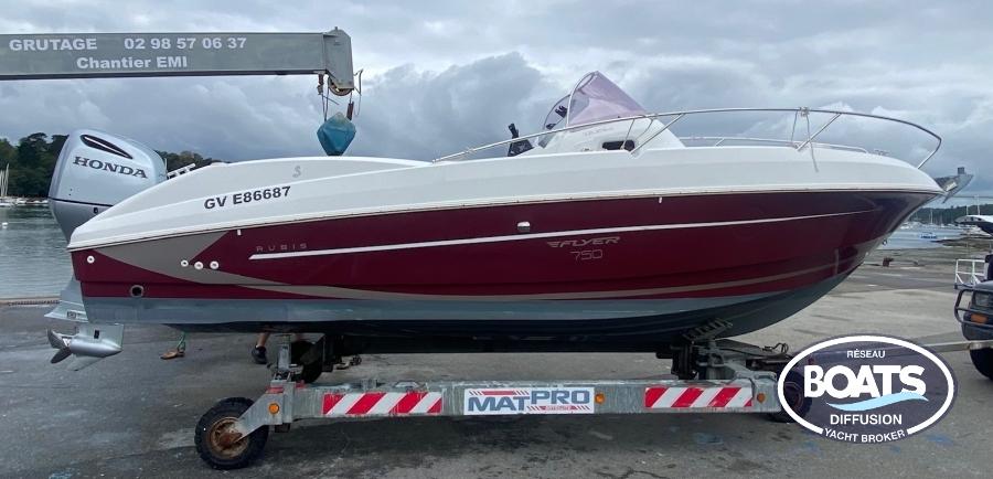inconnu Beneteau flyer 750 rubis