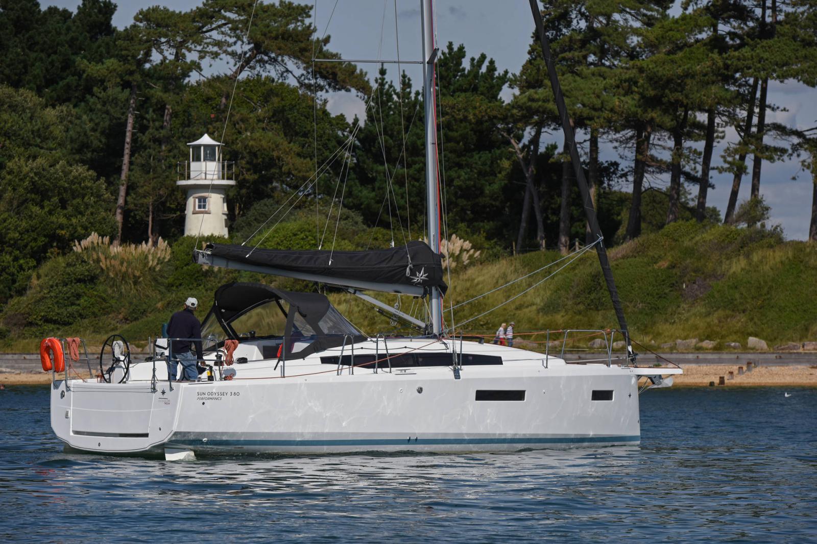 jeanneau Sun Odyssey 380