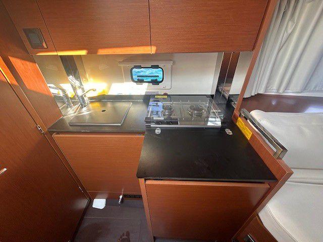 jeanneau Leader 30