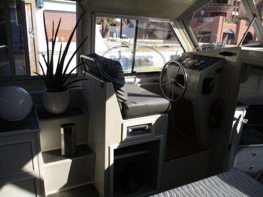 connoisseur Penichette jamaica 12.20